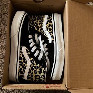 Girls leopard print vans